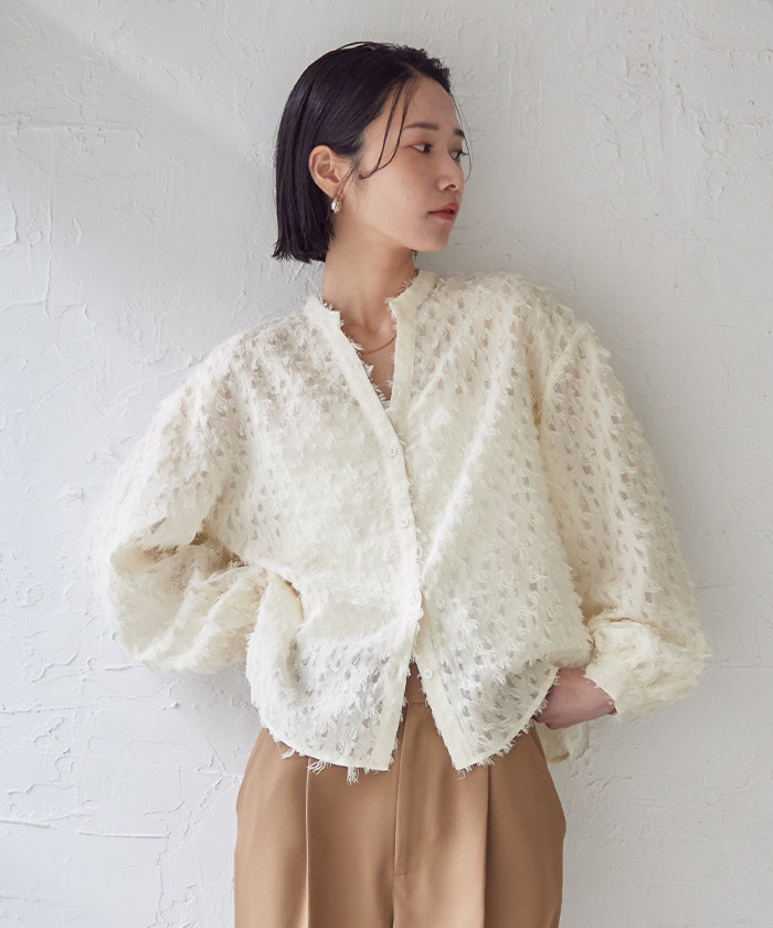 OHGAオーガ SHEER SKIPPER シアースキッパーブラウス ホワイト OHGAオーガ SHEER SKIPPER シアースキッパーブラウス ホワイト白