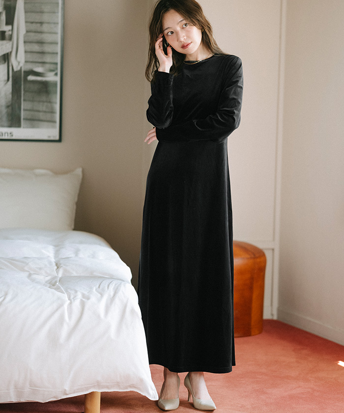 バックリボンフィットアンドフレアベロアワンピース | ur's（ユアーズ）