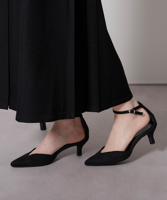 アンクルストラップVカットパンプス | ur's（ユアーズ）