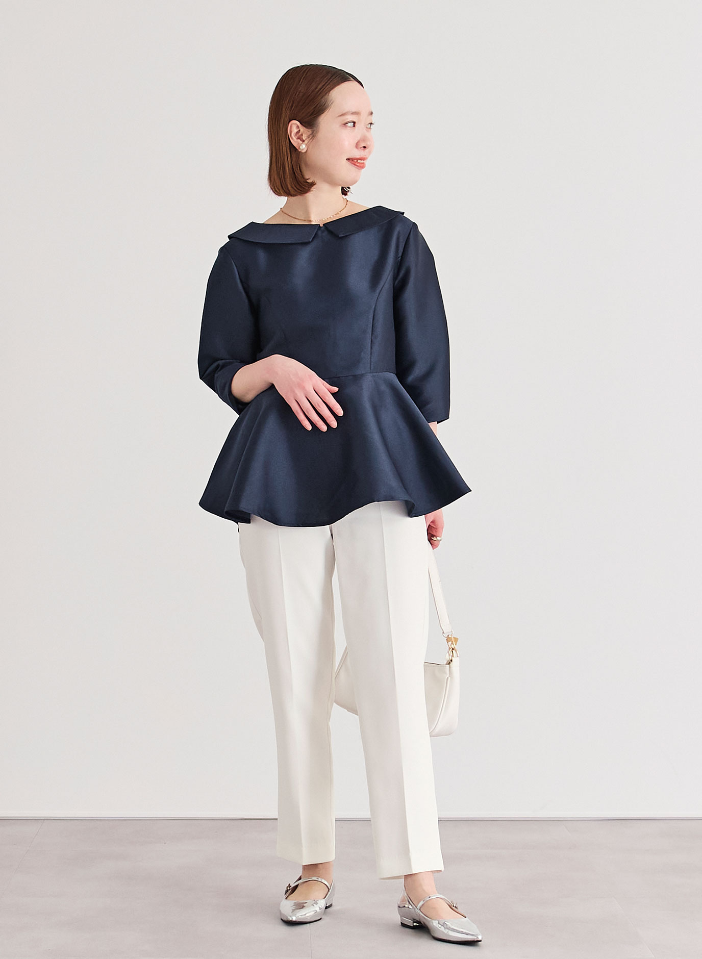 2wayペプラムブラウスの入学式の着こなし1